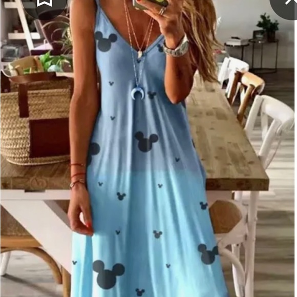 Beautiful Mickey mouse head maxi dress - Picture 1 of 2